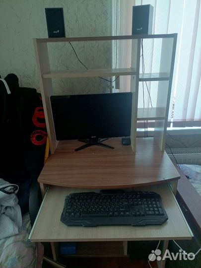 Компьютерный стол бу