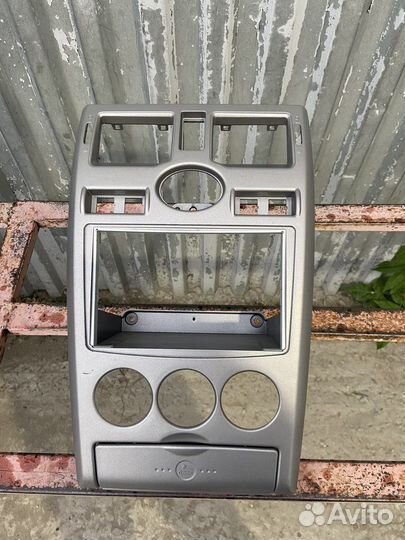 Центральная консоль priora 1