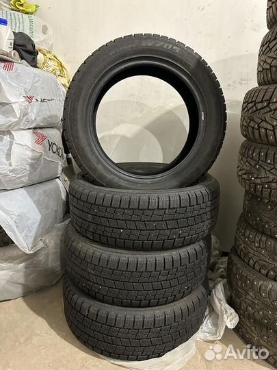 Goform W705 215/55 R17 94T