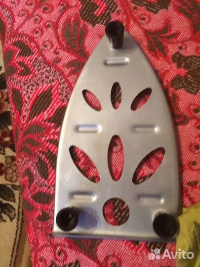 Подставка под утюг