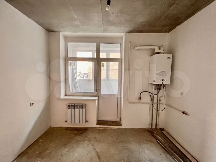 2-к. квартира, 52 м², 1/17 эт.
