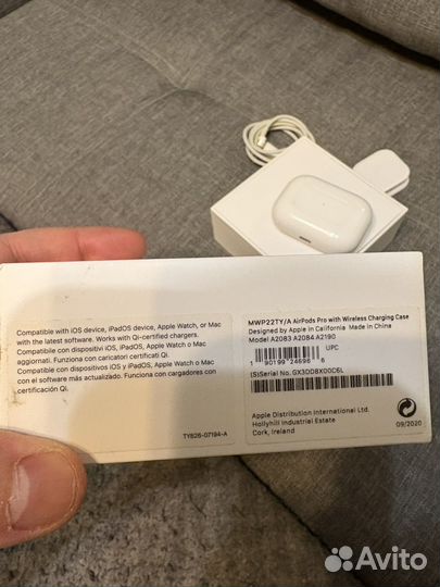 Наушники AirPods Pro