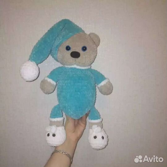 Вязаные игрушки ручной работы. Плюшевый мишка