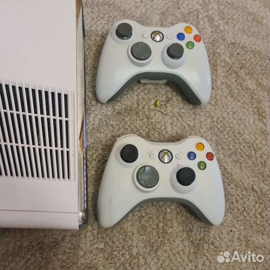 Xbox 360 wite 320Gb Прошита