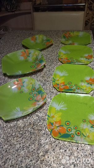 Тарелки, сервировочный набор