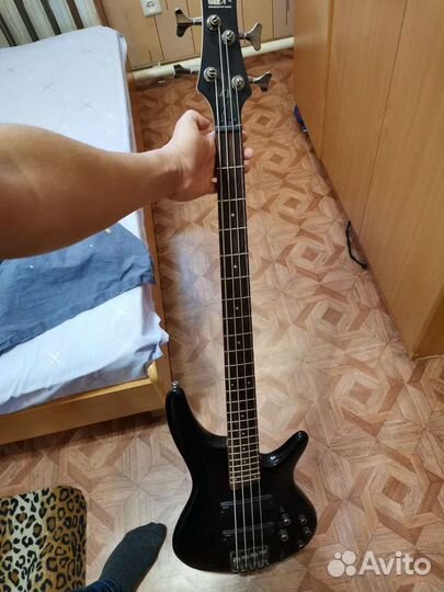 Бас гитара ibanez sr 300