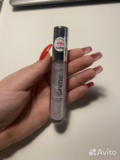 Уходовая и декоративная косметика пакетом