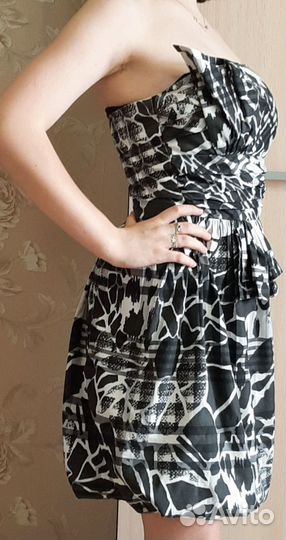 Коктейльное платье 42 44
