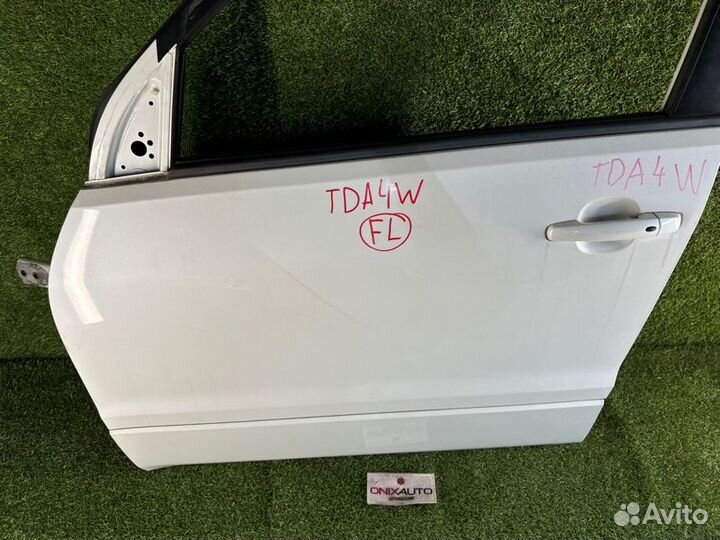 Дверь передняя левая Suzuki Escudo TDA4W J24B