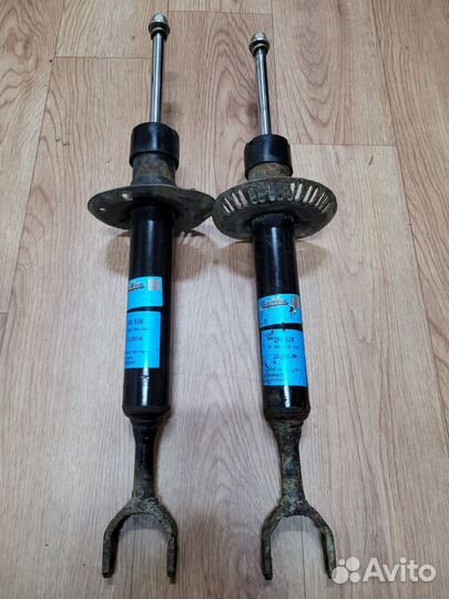 Амортизаторы передние Ауди А6 С5 (2шт.)