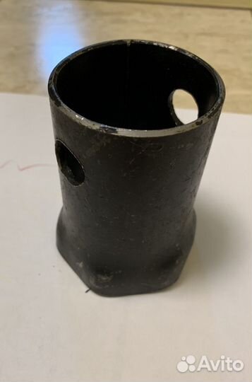 Ступичный ключ