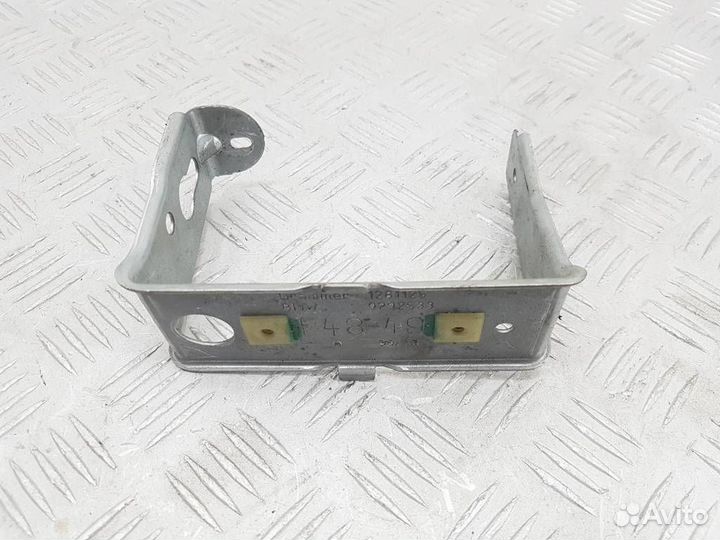 9292533 Кронштейн BMW X1 F48