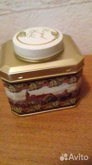 Банки из под чая кофе