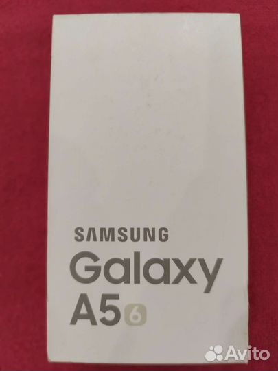 Телефон Samsung