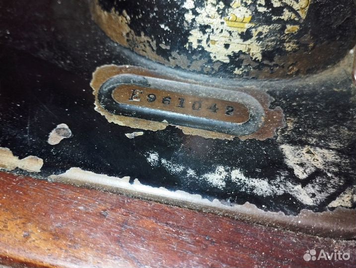 Швейная машинка Зингер ручная