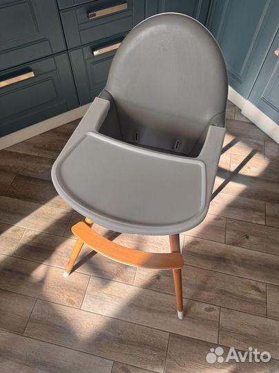 Стульчик для кормления babyton