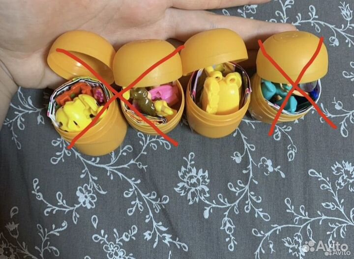 Киндер-сюрпризы пакетом