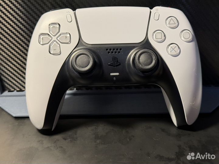 Sony dualsense + phone craddle