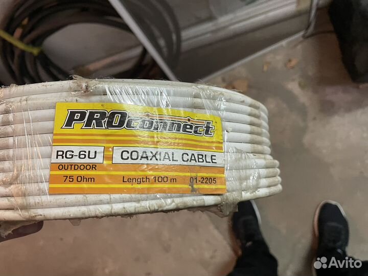 Антенный кабель RG-6U 100м
