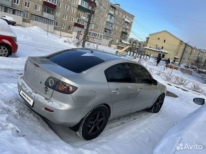 Mazda 3 1.6 МТ, 2006, 243 000 км