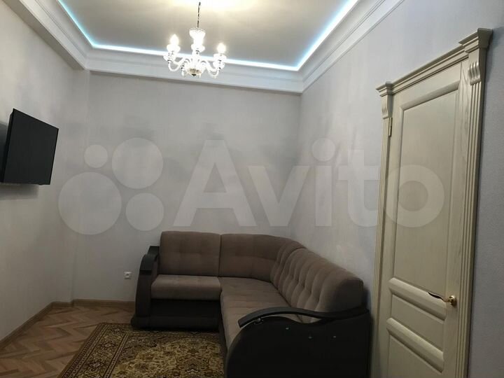 2-к. квартира, 53 м², 9/9 эт.