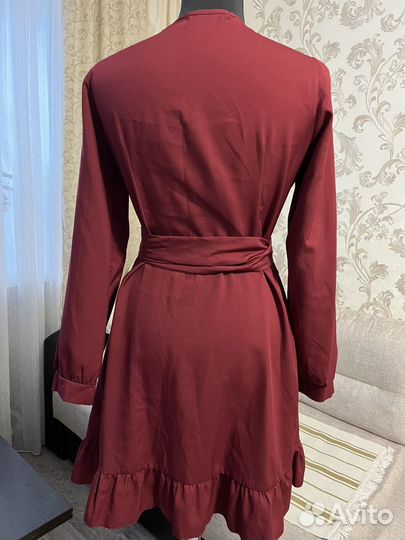 Платье женское бордовое