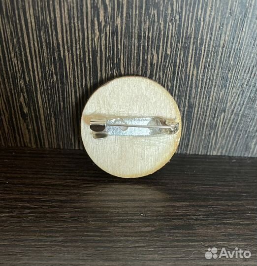 Значки на заказ