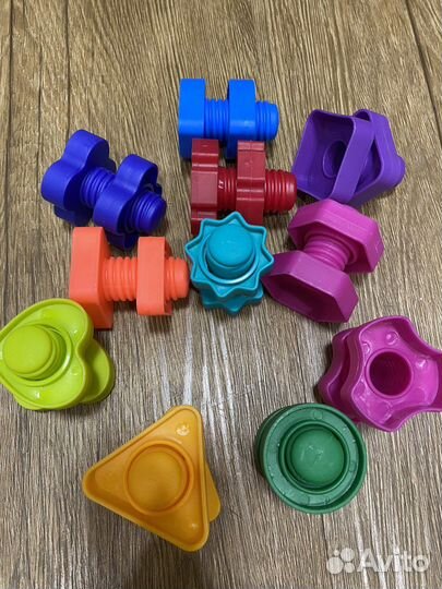 Развивающие игрушки