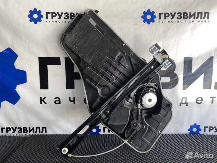 Стеклоподъемник передний правый Scania 6-series