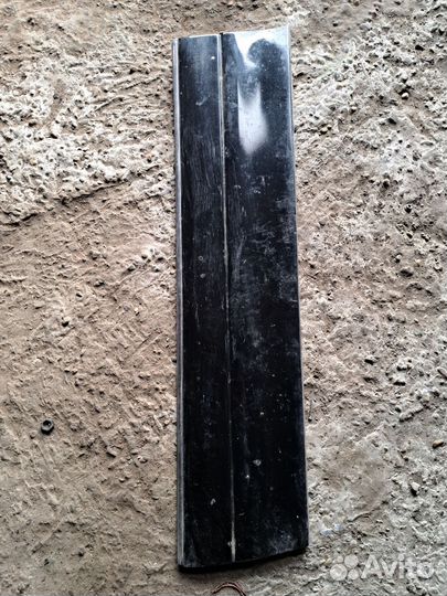 Молдинг двери передний левый Mercedes W140