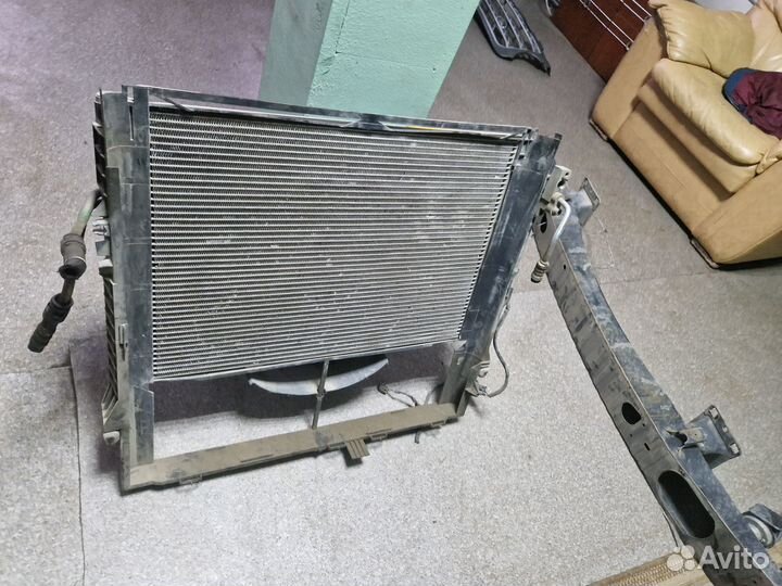 Радиатор кондиционера Land Rover Range Rover 3