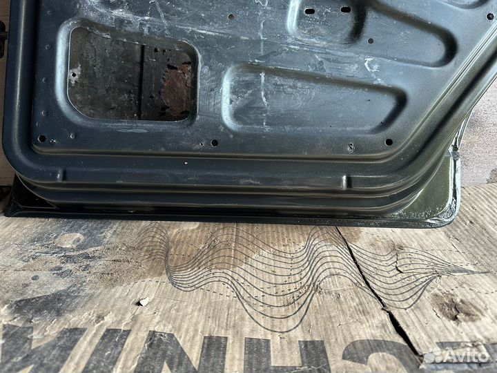 Задняя левая дверь ваз 2114