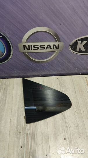 Форточка Глухое стекло крыла Nissan qashqai J10 Ле