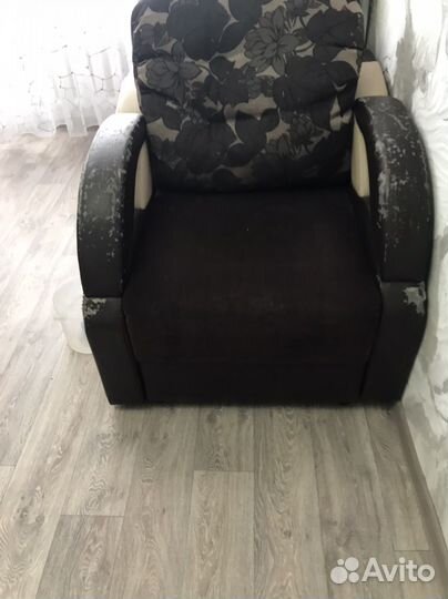 Диван и 2 кресла бу