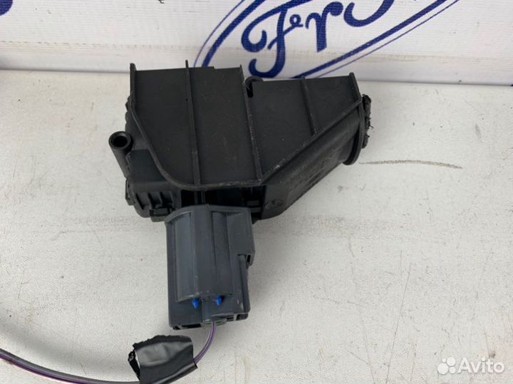 Активатор лючка бензобака Ford Mondeo 4 BE 2.0