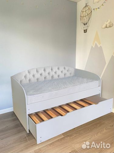 Кровать от 2х лет лдсп мягк спинка трансформер