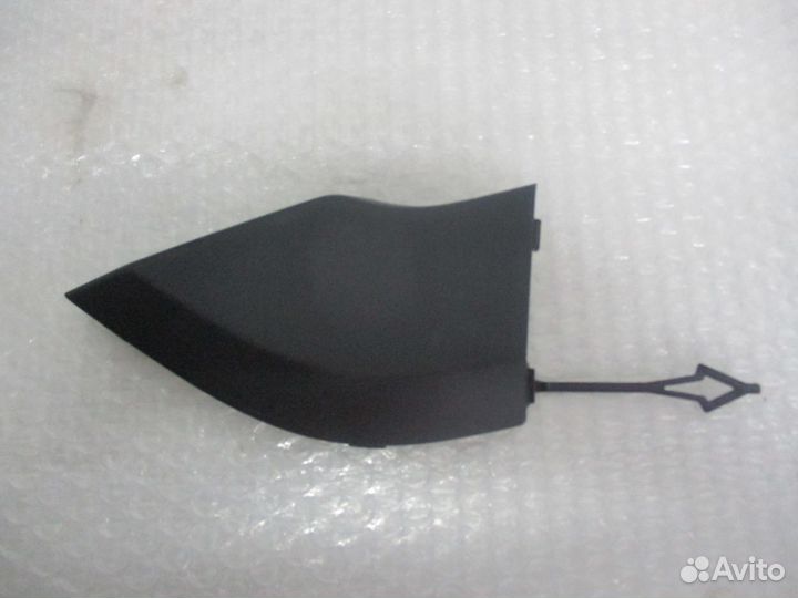 Заглушка перед бампер Logan / Sandero Stepway 218г