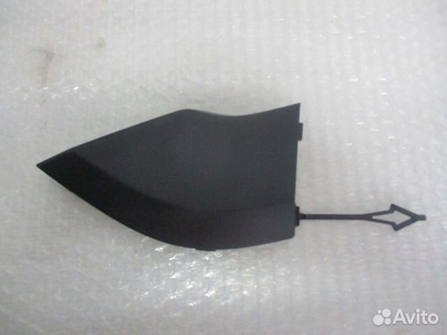 Заглушка перед бампер Logan / Sandero Stepway 218г