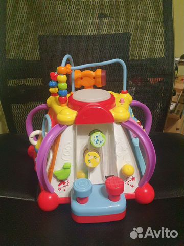 Развивающая игрушка бизиборд