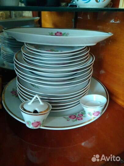 Сервиз столовый