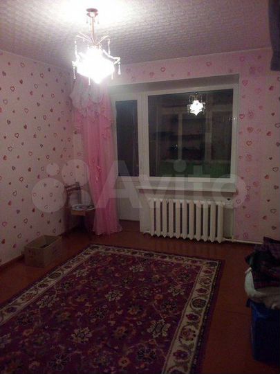 4-к. квартира, 60 м², 5/5 эт.