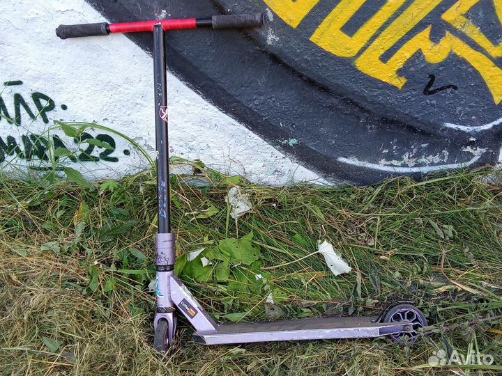 Трюковой самокат