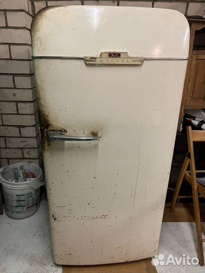 Холодильник ЗИЛ винтаж СССР 60-е года рабочий