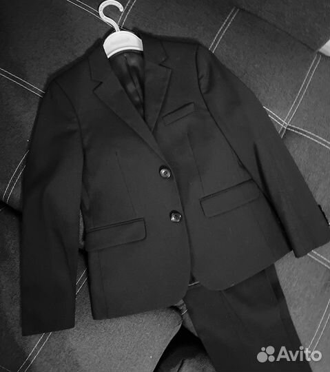 Костюм школьный