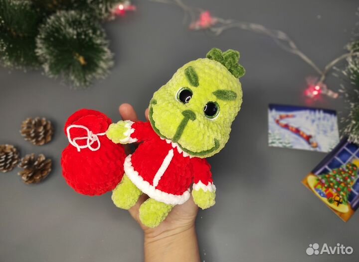 Гринч вязаная игрушка