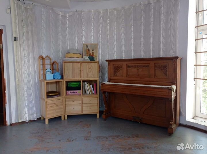 Пианино антикварное