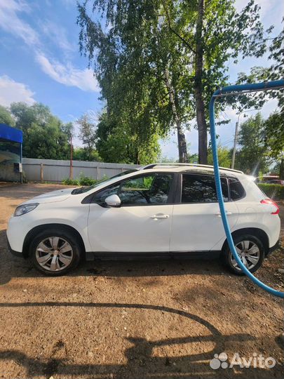 Peugeot 2008 1.6 AT, 2014, 107 000 км