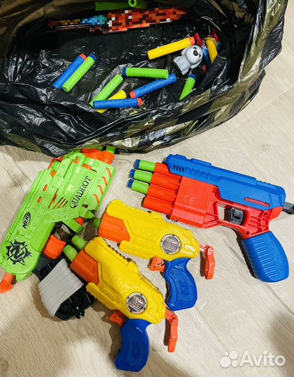 Nerf бластер пакетом