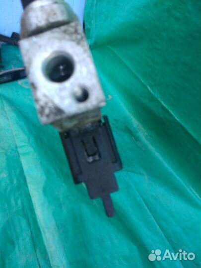 Радиатор кондиционера Nissan X-trail T31