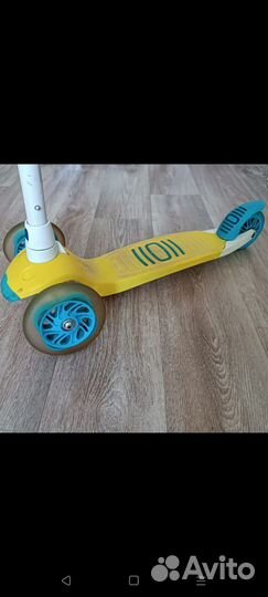 Самокат Декатлон